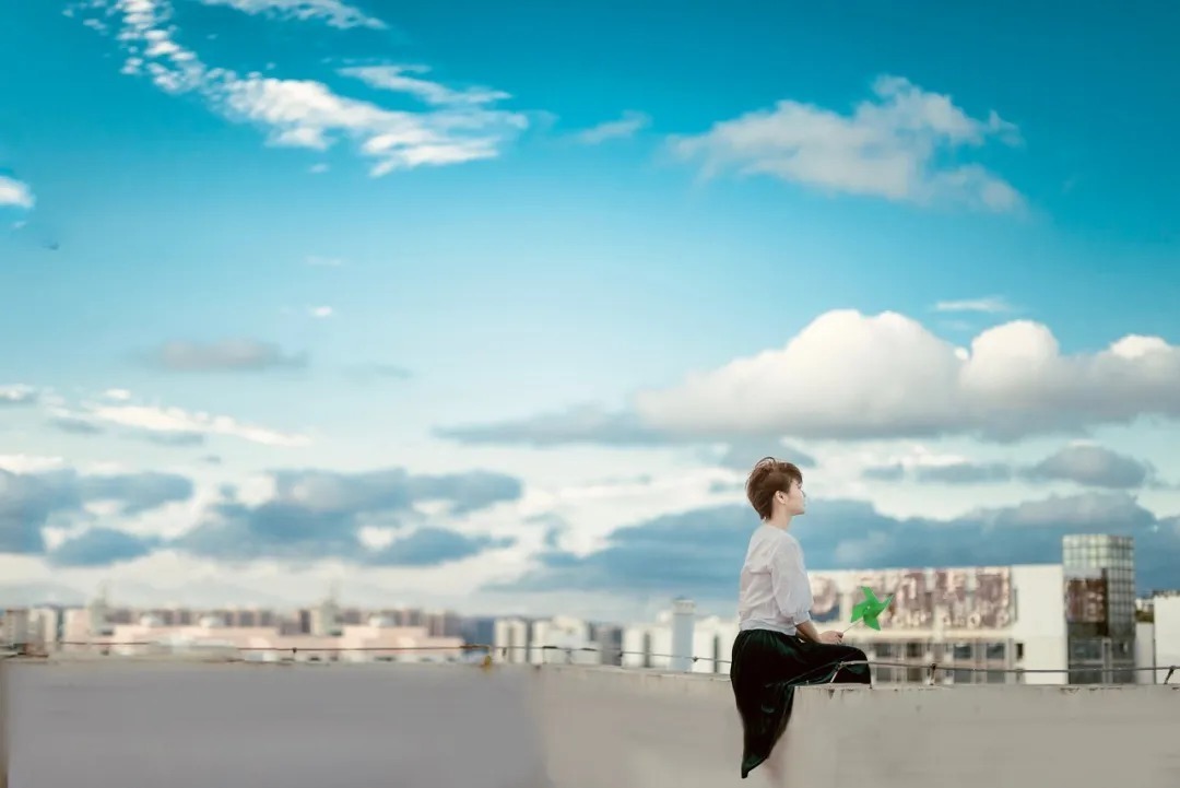 村姑|做人不要飄,飄了要挨刀