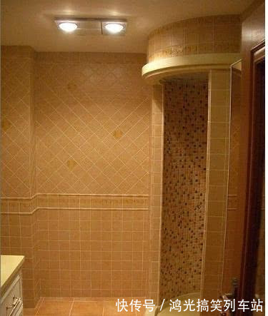砖砌|老爸为了省钱砖砌淋浴房,传到朋友圈被吐槽说:像棺材,气炸了!