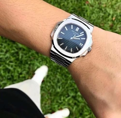 从亲民到顶级，适合30岁男士佩戴的五个手表品牌