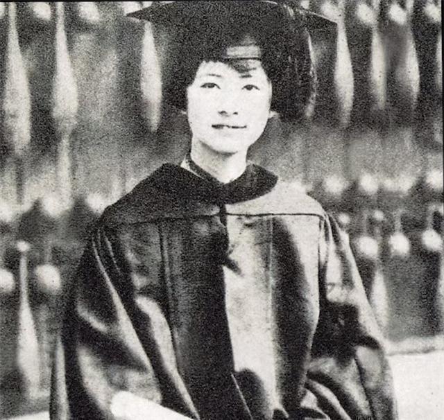 中国建筑史$林徽因病重,梁思成每日在床边照顾,后娶二妻林洙,却拿来当保姆