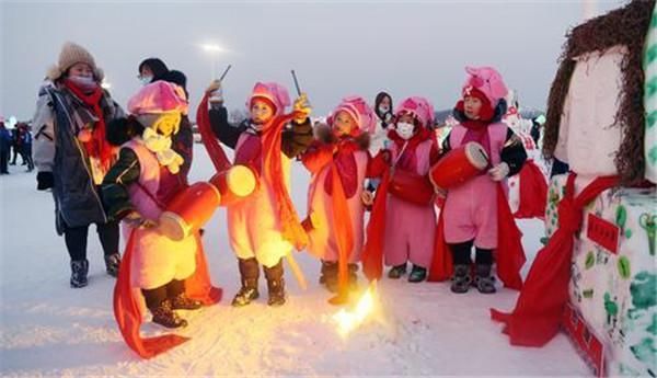 百万学子上冰雪