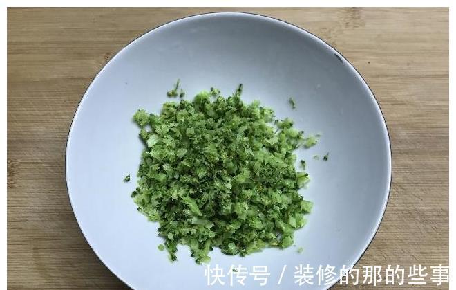饭团|剩米饭最营养的吃法，简单易做，比寿司和蛋包饭还要好吃，快收藏