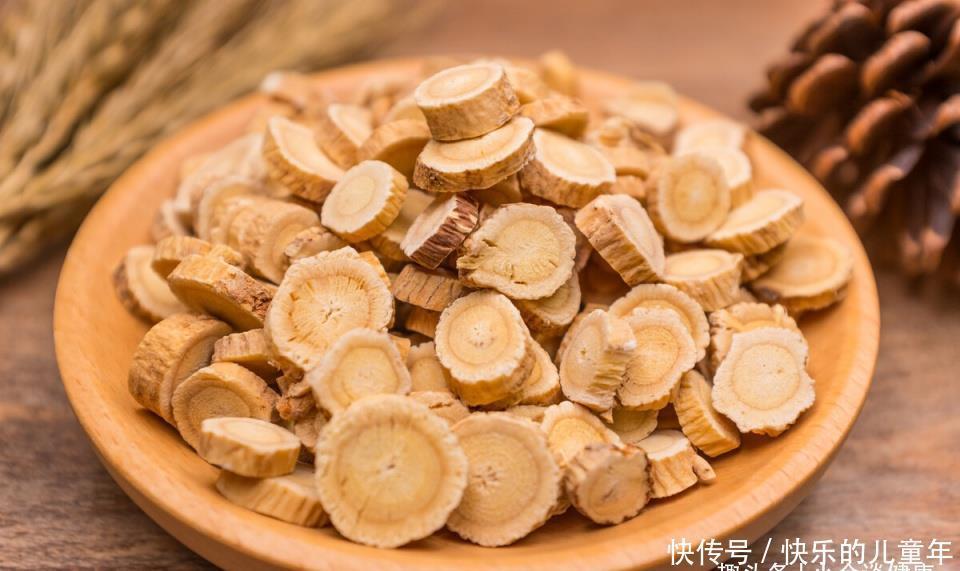 作用|黄芪补气健脾,西洋参补气养阴,哪个补气效果更好?药师说出实情