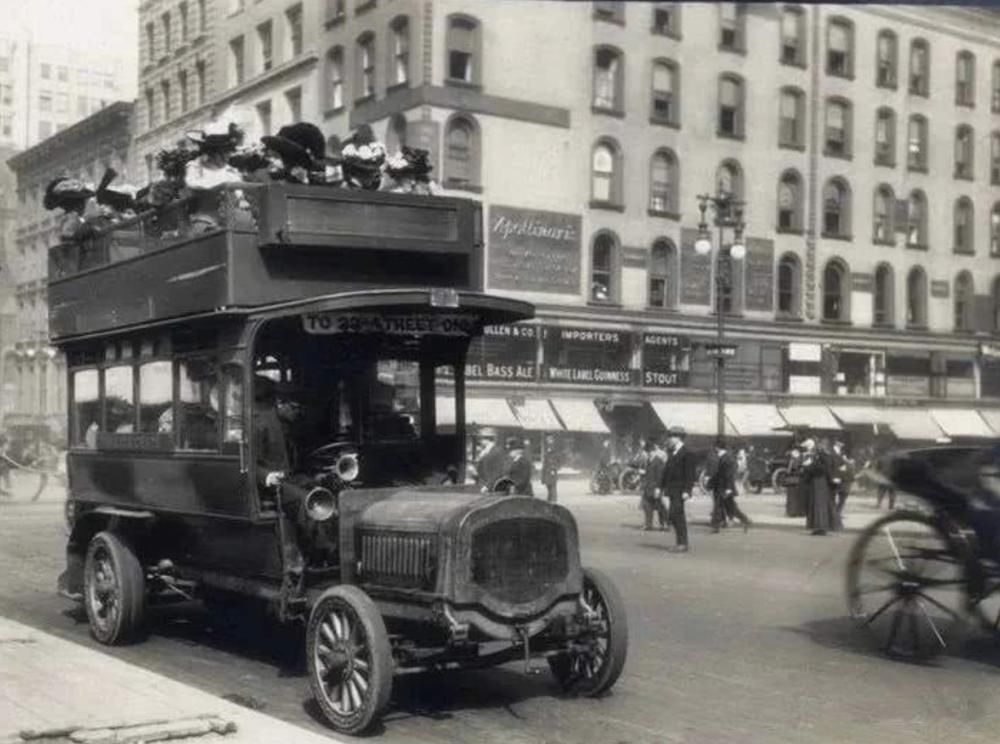 心酸|李鸿章访问美国，第一次看到高楼大厦，竟然说了一句令中国人心酸的话