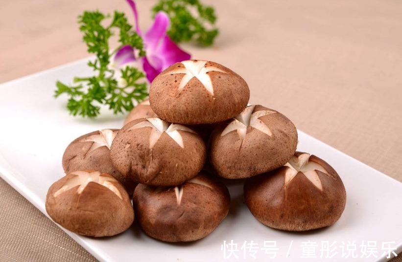 驴肉|香菇不能与此物一起食用，却有很多人还不清楚，看完告诉身边人