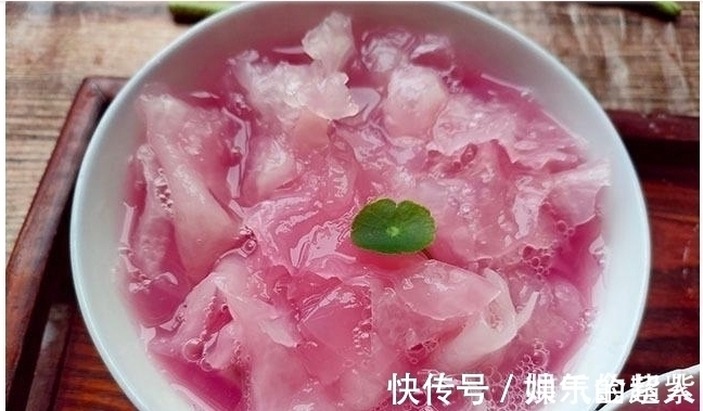 银耳|入秋记得多吃银耳,教你简单煮法,银耳出胶浓稠,一人一碗,好喝