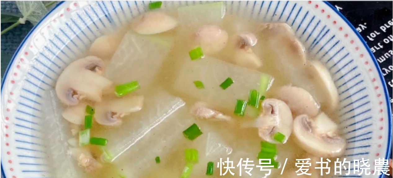 天冷了，喝鸡汤鱼汤不如喝它，顺应时令，营养极高，不懂吃可惜了！