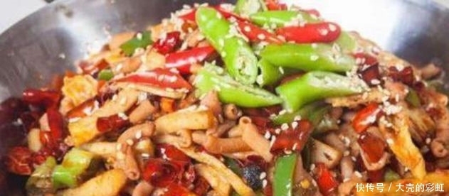 美食优选：莴笋炒腊肉、蒜薹小炒鸡杂、青瓜木耳炒蛋、干锅辣鸭肠