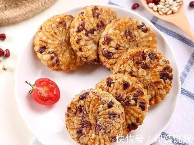 中老年人|中老年人机能下降想保养,3样健康零食不能少,营养丰富越吃年轻