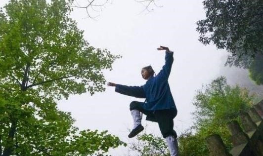 女道士出生在清朝光绪年间,活了118岁,临终前说了三个字