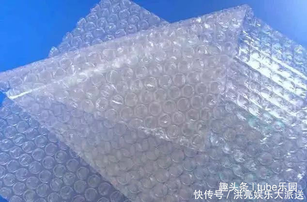 快递|老婆将快递里的“气泡垫”放在厕所里,一年能省上百块,太聪明了