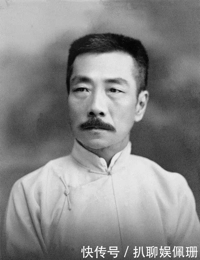 老照片:文学界的大佬、中国人的脊梁!今天,主角是鲁迅!