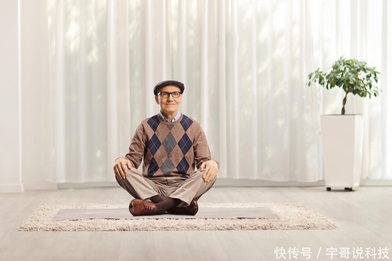退休老人健康生活,坚持做好6个要点,长寿将会向您“招手”