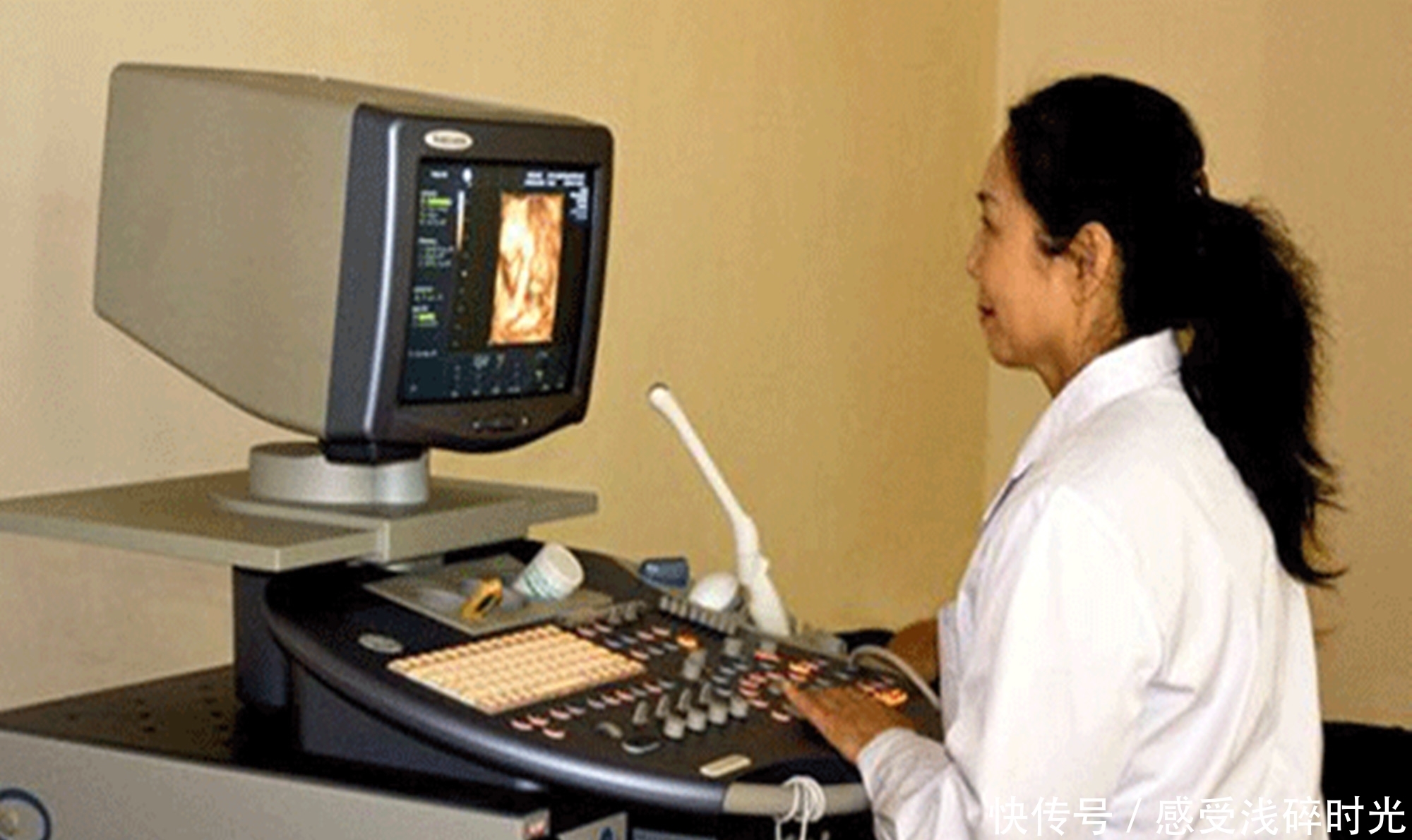 宝宝|宝宝的四维彩超和出生后的模样差异大吗?这种正面照,相似度80%