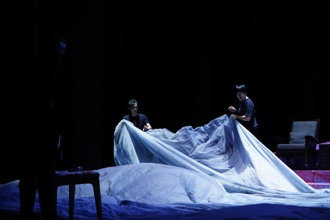 话剧|蓝媒小记者探班著名导演赖声川首部亲子剧《蓝马》