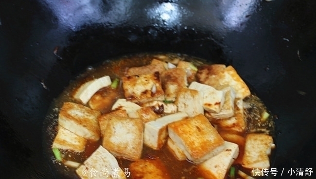 烹调|豆腐这样炖，外酥里嫩不松散，我家每周至少煮一锅，雷打不动