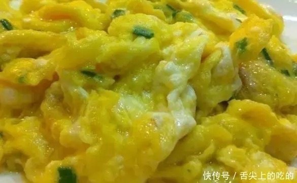 鸡蛋|炒鸡蛋不加水就错了亲身试验一次,没想到出锅鲜香嫩滑无腥味