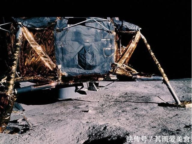 登月是骗局吗?月球上没有火箭和发射塔,美国人是如何返航的?
