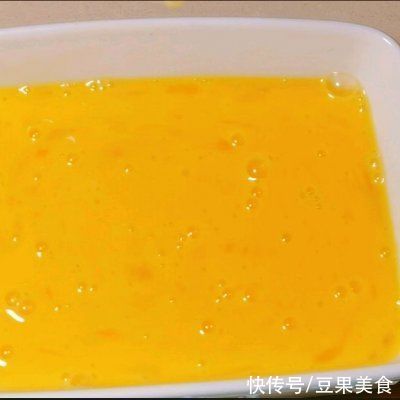 卵磷脂|低脂减脂不长胖，青椒炒蛋脆绿关键～记得这个步骤加点盐