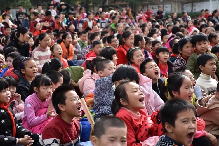 脱贫家庭|教育部：脱贫家庭辍学学生持续保持动态清零