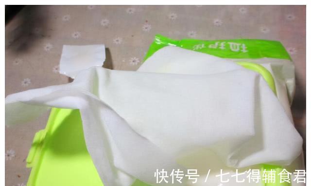 水洗|婴儿大便之后,用“水洗”还是用“湿巾”?过来人选第三种方法
