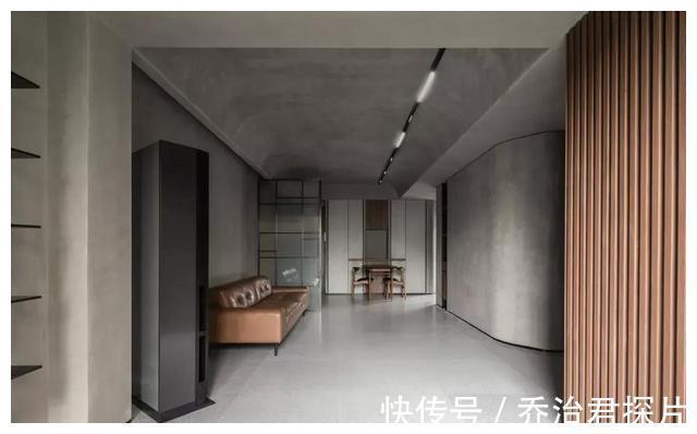 水泥|为解压,70后大叔“极简”装新房,全屋毛坯水泥风,舒适有格调!