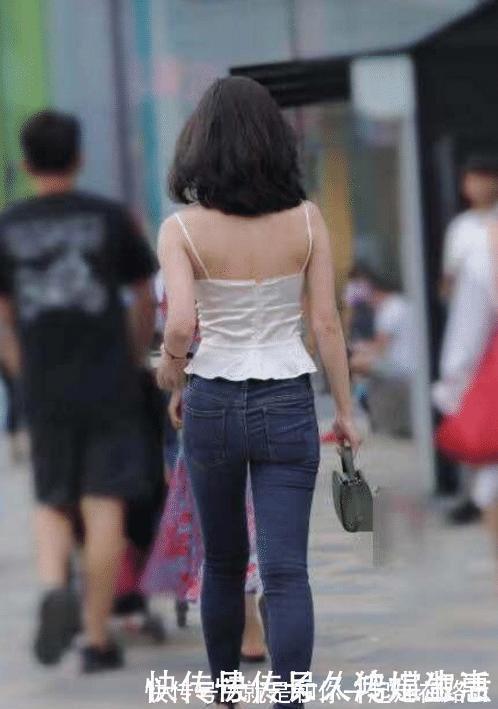 高跟鞋|说她是街上独一无二的美女，你们，应该不会反驳吧