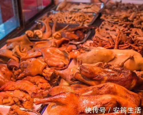 卤菜店老板透露：自用卤水秘方，这5种调料不能少，谁做都好吃！