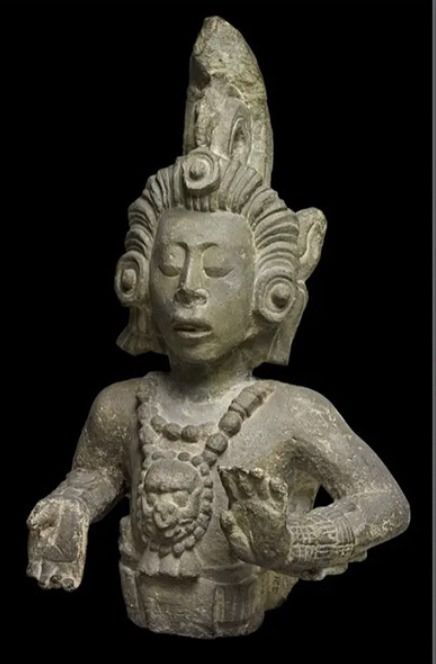 卓木强巴$《玛雅三千年》:揭秘玛雅文明那些你不知道的事