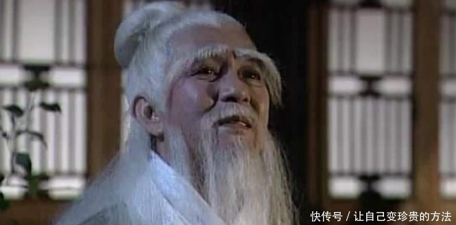 无人|金庸:为什么那么多人敢闯少林寺,却无人闯武当,只因媲美张三丰的他也败了