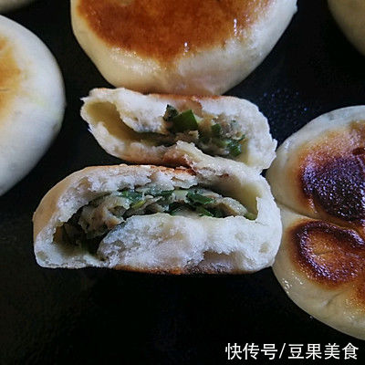 面食|尝尝这道爱意满满脆皮馅饼，生活赛过活神仙