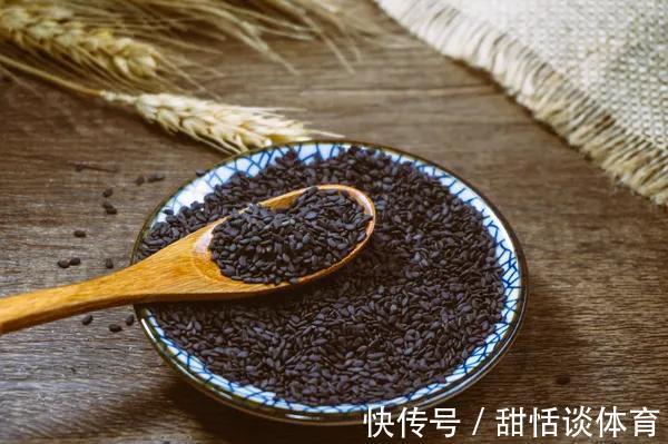 便秘|喝水加这些,养肝还补肾,还能排出隔天便!手脚冰凉、便秘的人最该喝