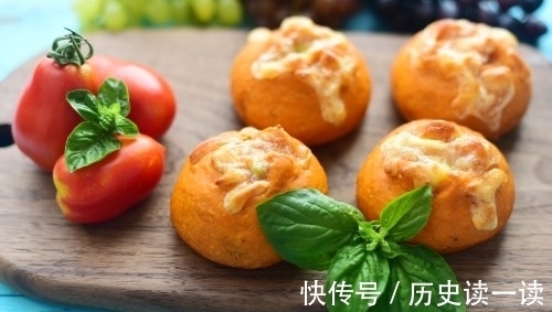 面包|天气热，孩子胃口差？用酸酸甜甜的番茄毛豆面包打开孩子的胃口吧