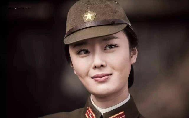 走出|木匠家庭走出的美女特务,破获日军情报,成为军统局唯一女少将