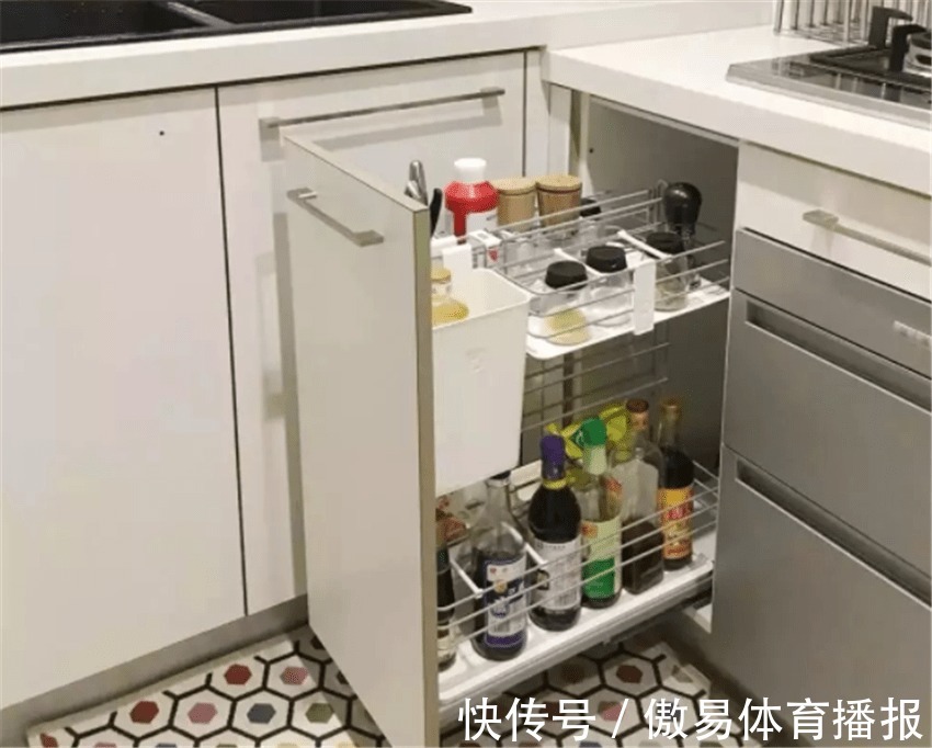 高低差|定制橱柜时,这4个不合理设计别跟风做!不然给自己找罪受!