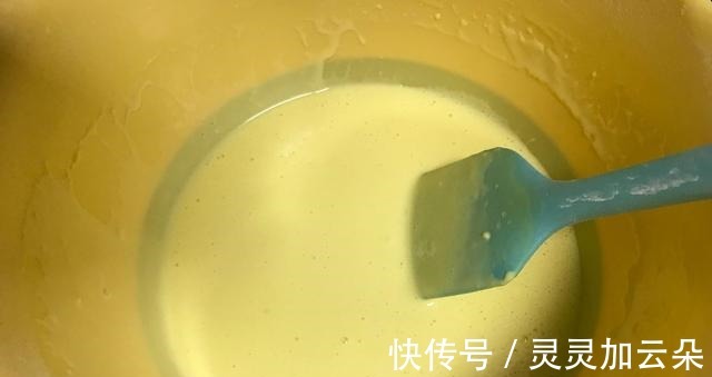 蛋黄|别去甜品店了,在家尝试着做这款无水蛋糕,口感细腻吃着放心!