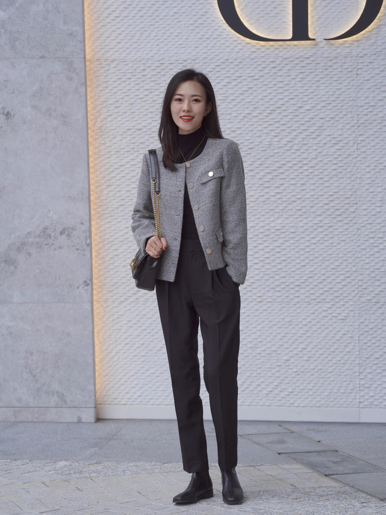 外套|30+的女性最适合短款外套,时髦精示范,学会这几个搭配方法就够