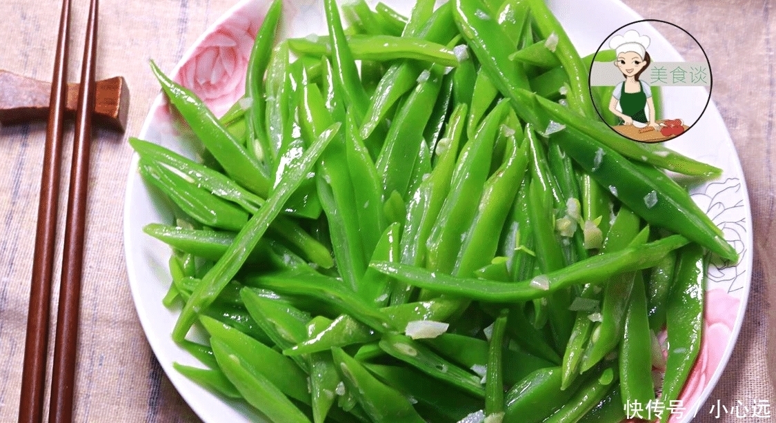 焯水|此菜隔几天必吃一次,10多元一斤,既清口又消暑,给肠胃大扫除