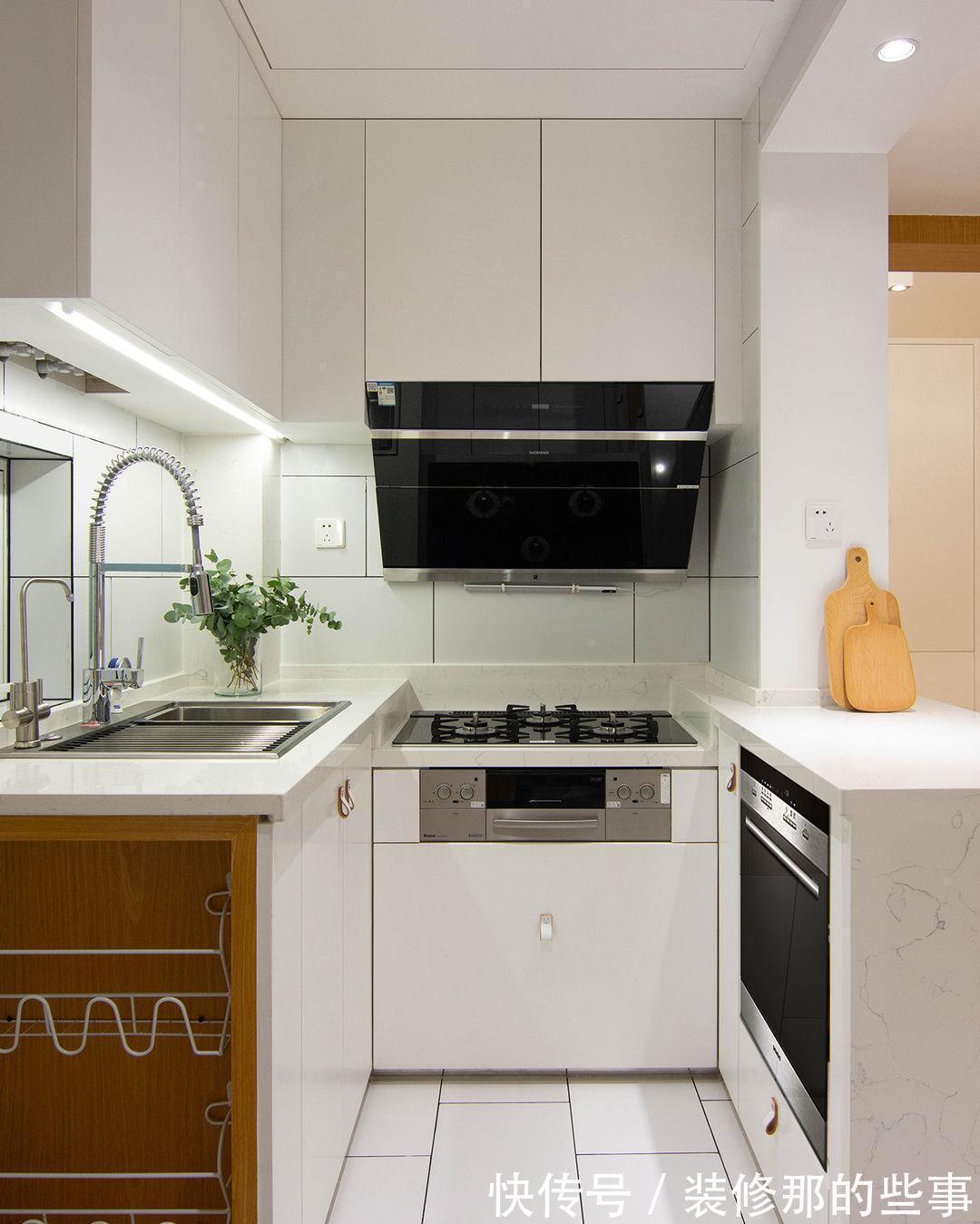 台面|她家的改造真“绝了”,仅60㎡却有超强收纳,每寸面积都用到点上