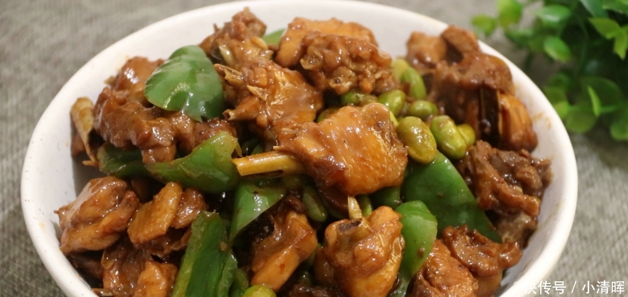 鸡肉好吃有决窍,多加一食材味道更鲜美,酱汁浓郁,肉质鲜嫩