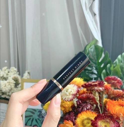 显白不挑皮的几款平价口红种草，适合黄皮女生，百搭好看