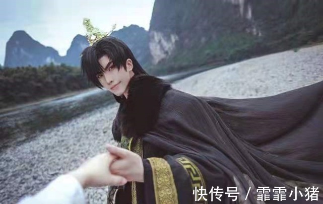 cos|破次元的COS,墨宗师在干活,踏仙君在耍酷,晚宁抱得狗子是谁