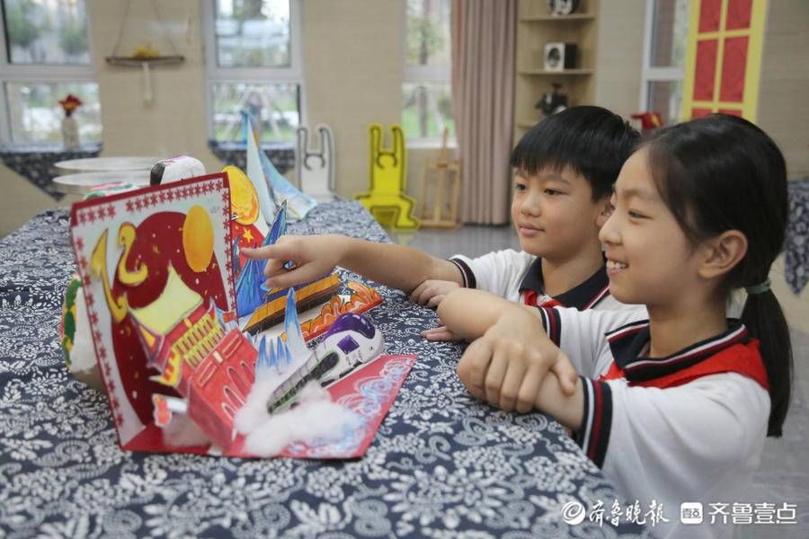 田英才！强国有我、共绘祖国，授田英才学园用画笔向祖国献礼