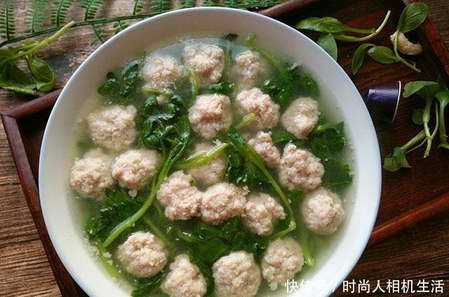 肉圆子|秋天喝汤,西红柿冬瓜靠边站,用它煮一锅,营养又鲜美,我家常喝