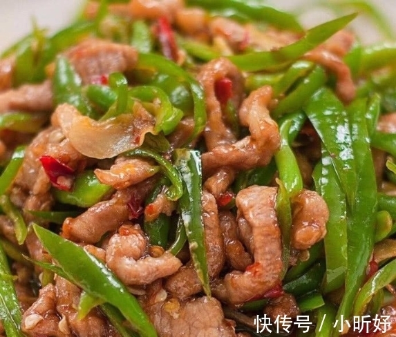 经典|经典家常菜，青椒炒肉丝最简单的做法，好吃又下饭，孩子最爱吃！