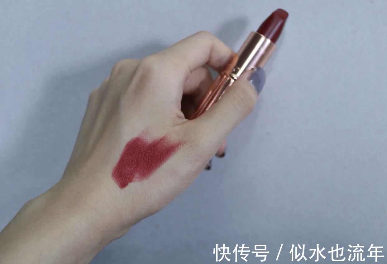 车厘子 适合小清新的妆感的口红推荐：让你整个人散发着甜美又内敛的感觉