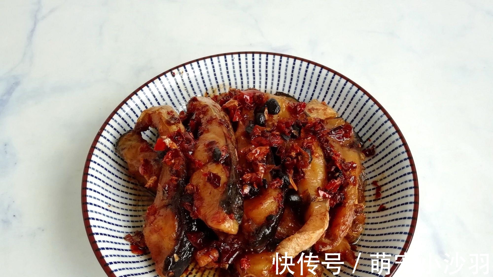 婆婆来吃饭，我做了5道家常菜，一分钱没花，网友：没硬菜，差评