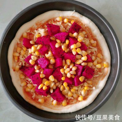 芝士|#安佳马苏里拉芝士挑战赛#水果玉米披萨