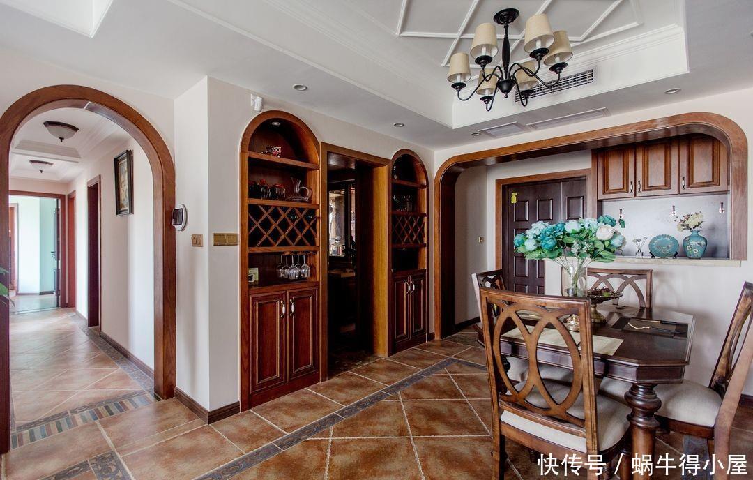 墙壁纸|实木与拱门的结合,中式和欧式的碰撞,打造年轻人喜爱的中式装修