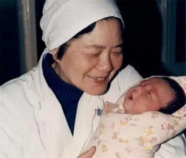 郑萌珠|记得1988年国内第一例试管婴儿吗？经过很多转变后，如今这样